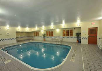 Fairfield Inn&suites Hotel